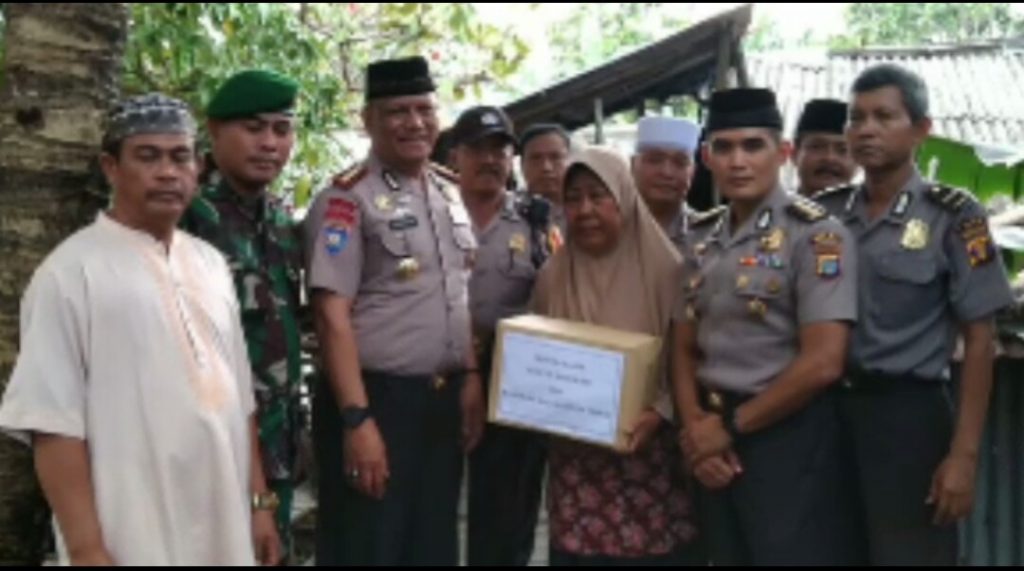 Jumat Berbagi Polda Kaltim, Dirbinmas Berikan Santunan IMG 20190118 232909