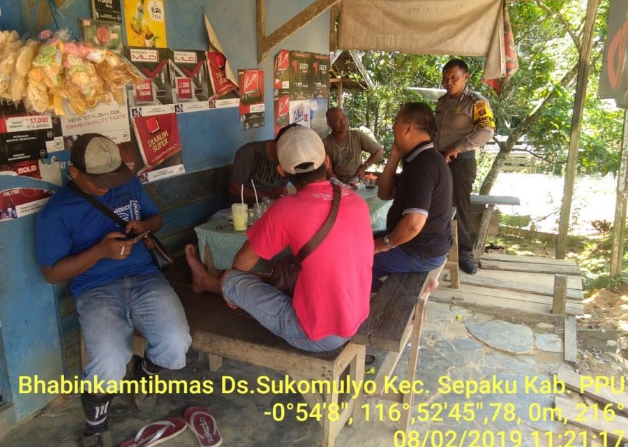 Bhabinkamtibmas Polsek Sepaku rutin sambangi masyarakat ajak sukseskan pemilu IMG 20190208 WA0117