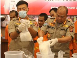 Selamatkan Generasi Bangsa, Polda Kaltim Musnahkan 18 Kg Sabu Capture1