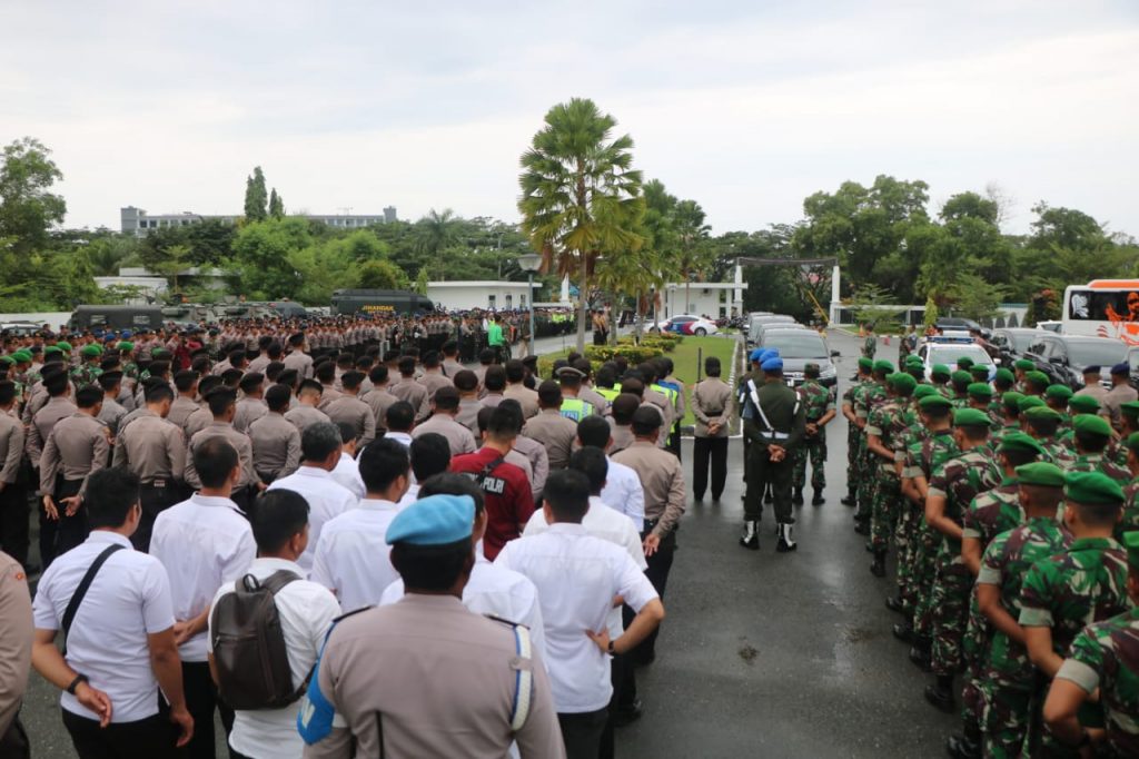 Jelang Kedatangan Capres No. Urut 01 ke Balikpapan, Polda Kaltim Siagakan Personil WhatsApp Image 2019 03 27 at 08.28.30