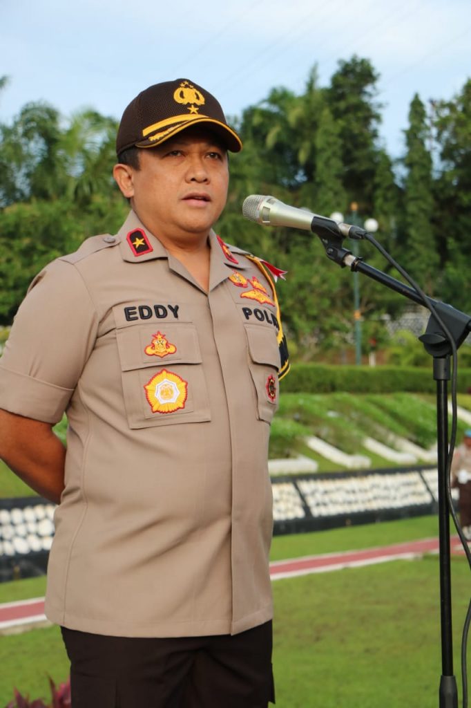 Apel Pagi : Wakapolda Kaltim Sampaikan Waspada Berita Hoax Jelang Pemilu 2019 WhatsApp Image 2019 04 01 at 07.02.33