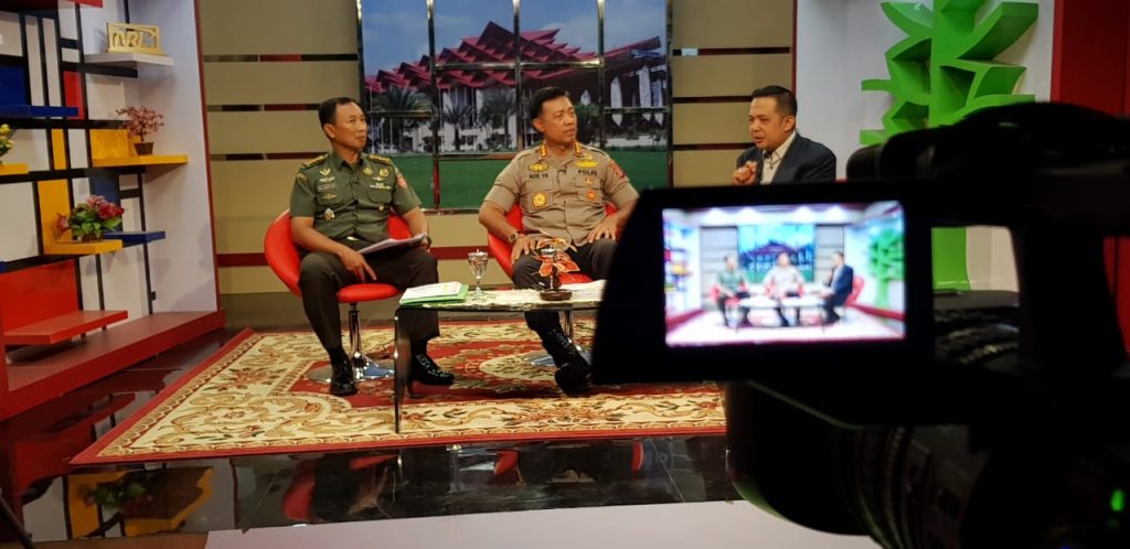 Dialog Interaktif Kabid Humas di Stasiun TVRI Kaltim : Polri Siap Amankan Pemilu 2019 1 WhatsApp Image 2019 04 09 at 12.48.47