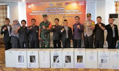 Ratusan Personel TNI Polri Kawal Ketat Rapat Pleno KPU Kab. Paser Capture2