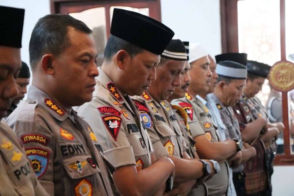 Safari Ramadhan, Kapolda Kaltim dan PJU Sholat Jumat Berjamaah di Masjid Al-Ikhlas IMG 20190524 WA0027