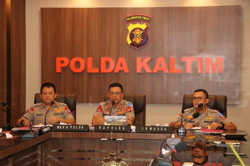 Kapolda Kaltim Pimpin Vicon Anev Ops Ketupat Mahakam 2019 Satwil Jajaran WhatsApp Image 2019 06 03 at 10.18.57
