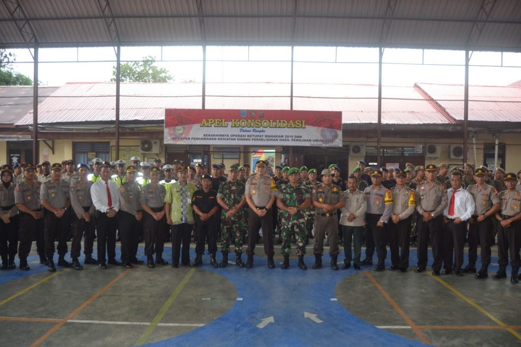 Polres Paser Gelar Apel Konsolidasi Jelang Sidang MK WhatsApp Image 2019 06 13 at 10.10.43