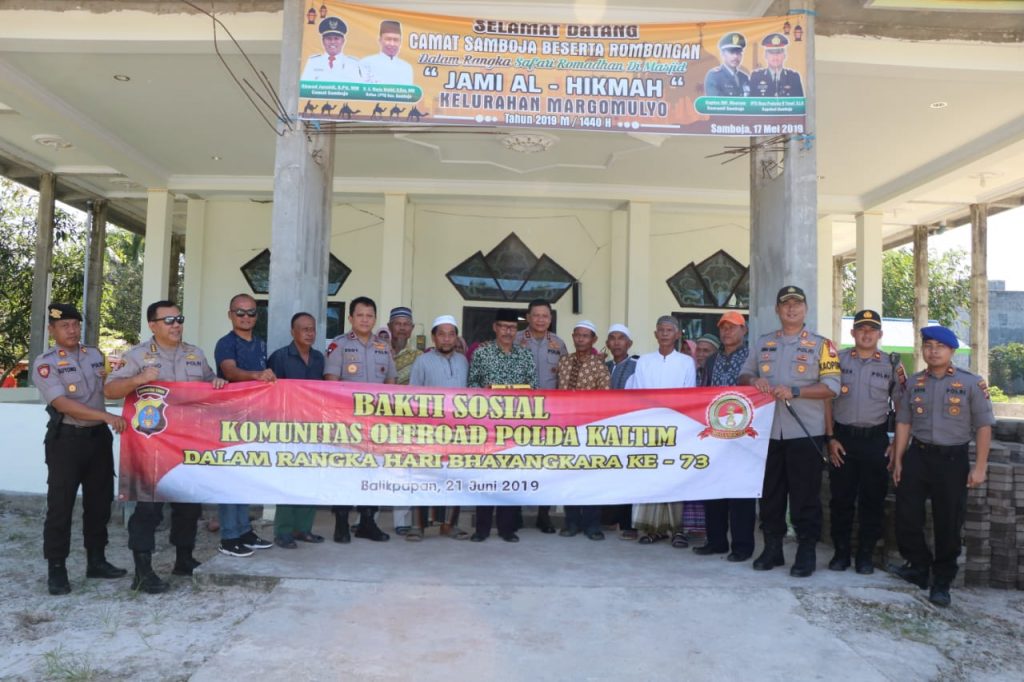 Sambut HUT Bhayangkara ke-73, Komunitas Off-Road Polda Kaltim Gelar Bhakti Sosial 4 WhatsApp Image 2019 06 21 at 19.56.45