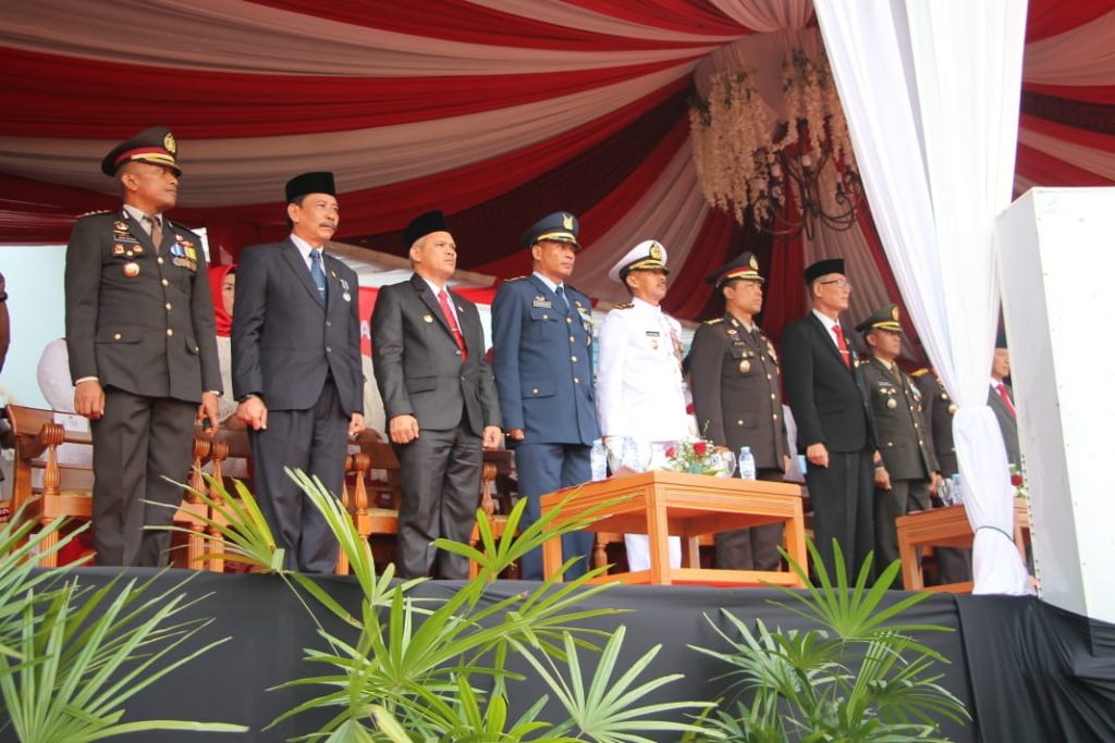 Kabid Humas Polda Kaltim Hadiri Upacara Penurunan Bendera IMG 20190817 WA0221