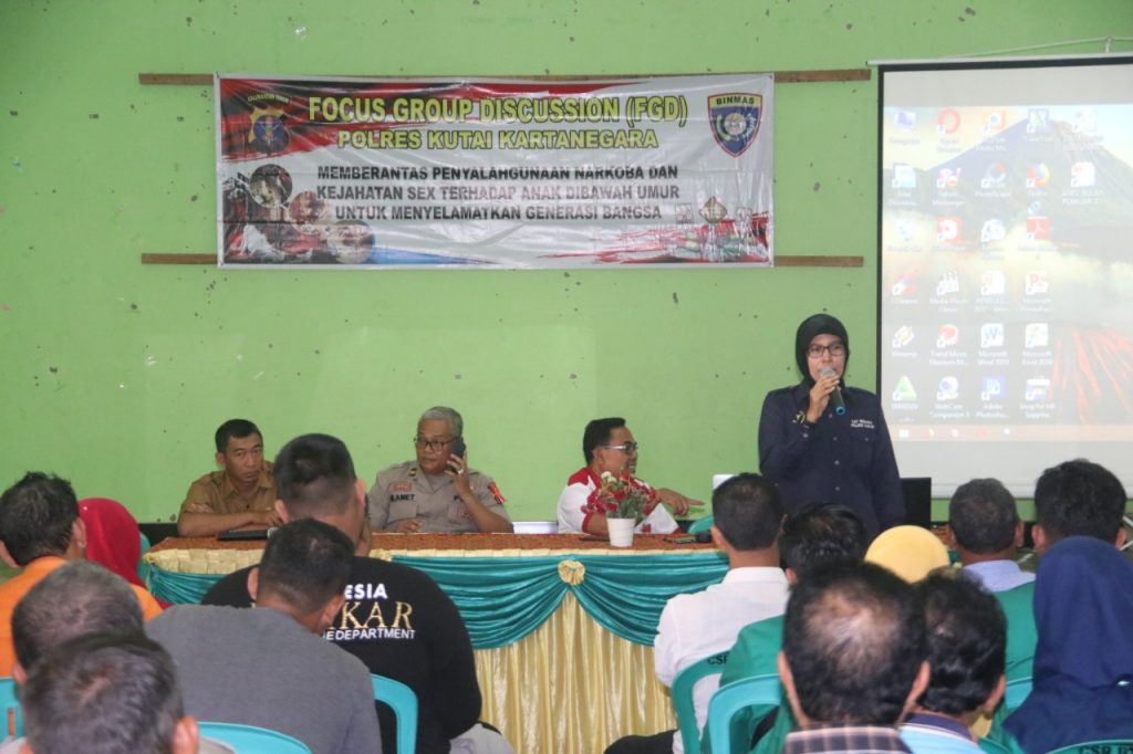 Selamatkan Generasi Bangsa, Polres Kukar Gelar Focus Grup Discussion WhatsApp Image 2019 08 01 at 13.09.14
