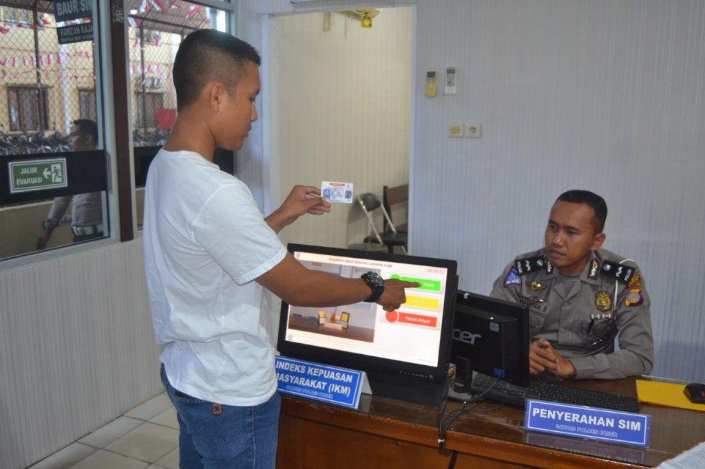 Wujudkan WBK, Satlantas Polres Paser Fokus Tingkatkan Pelayanan WhatsApp Image 2019 08 23 at 07.35.20
