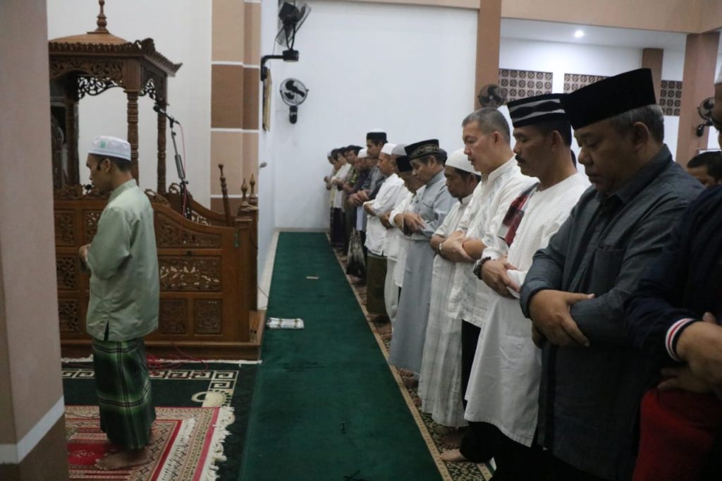 Safari Subuh, PJU Kaltim Ajak Masyarakat Jaga Persatuan Bangsa WhatsApp Image 2019 09 25 at 04.38.07