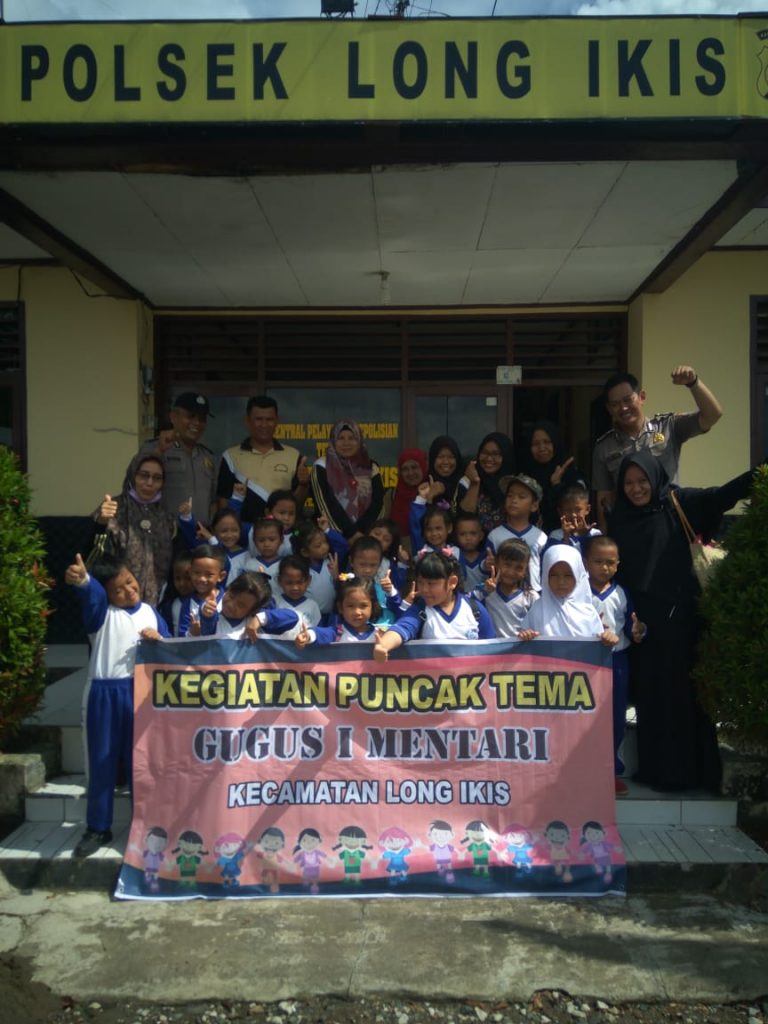 Polsanak, Polsek Long Ikis Ajak Anak-Anak Bermain dan Belajar WhatsApp Image 2019 10 21 at 16.13.41