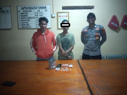 Gencar Berantas Narkoba, Polres Bontang Amankan Pengedar Sabu WhatsApp Image 2019 12 08 at 22.38.42