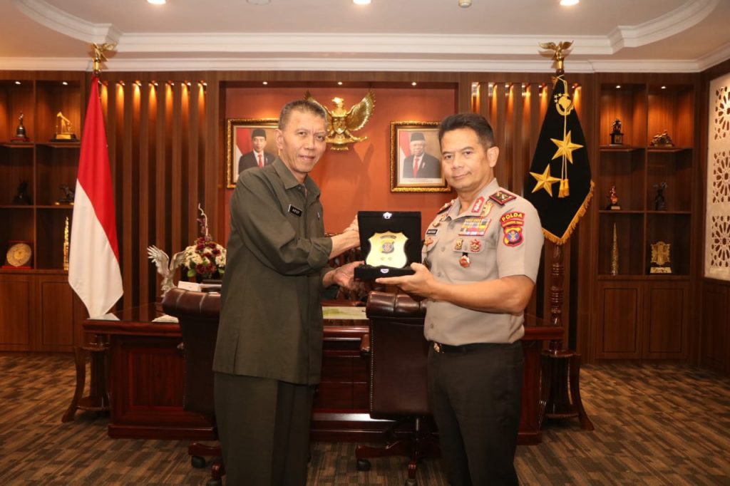 Kapolda Kaltim Terima Kunjungan Kerja Tim Sespim Lemdiklat Polri WhatsApp Image 2019 12 12 at 08.42.47