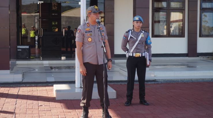 Pimpin Apel Pagi, Kapolres Kubar Sampaikan Beberapa Atensi Dalam Hadapi Pilkada 2020 3 6