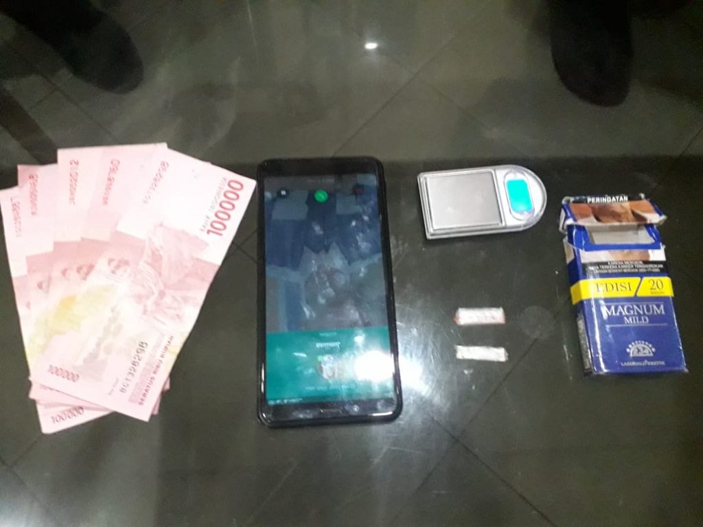 Polres Kutim Berhasil Amankan Seorang Pemuda Pemilik 2 Poket Sabu WhatsApp Image 2020 02 04 at 12.30.14