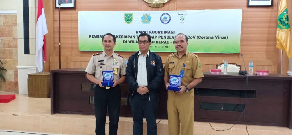 Bersama Pemkab, Polres Berau Gelar Rapat Koordinasi Antisipasi Penyebaran Virus Corona 1 WhatsApp Image 2020 02 04 at 14.36.10
