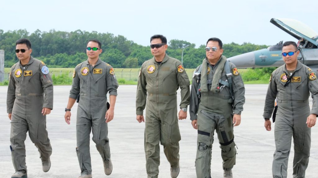 Sinergitas TNI-Polri, Kapolda Kaltim dan PJU Kunjungi Lanud Dhomber Balikpapan WhatsApp Image 2020 02 09 at 14.48.10