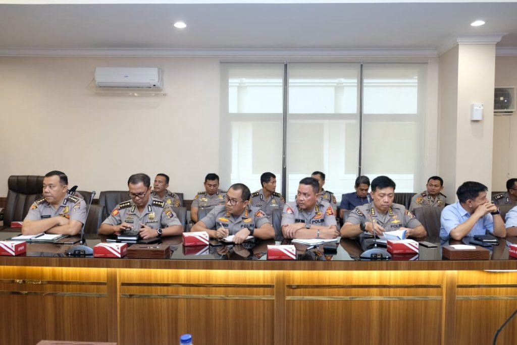 Kapolda Kaltim Pimpin Rapat Kesiapan Pemeriksaan BPK-RI 1 WhatsApp Image 2020 03 10 at 11.02.41