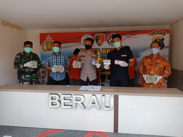Tim Saber Pungli Polres Berau Berhasil Amankan Dua Pelaku Penyalahgunaan Kekuasaan 5 3
