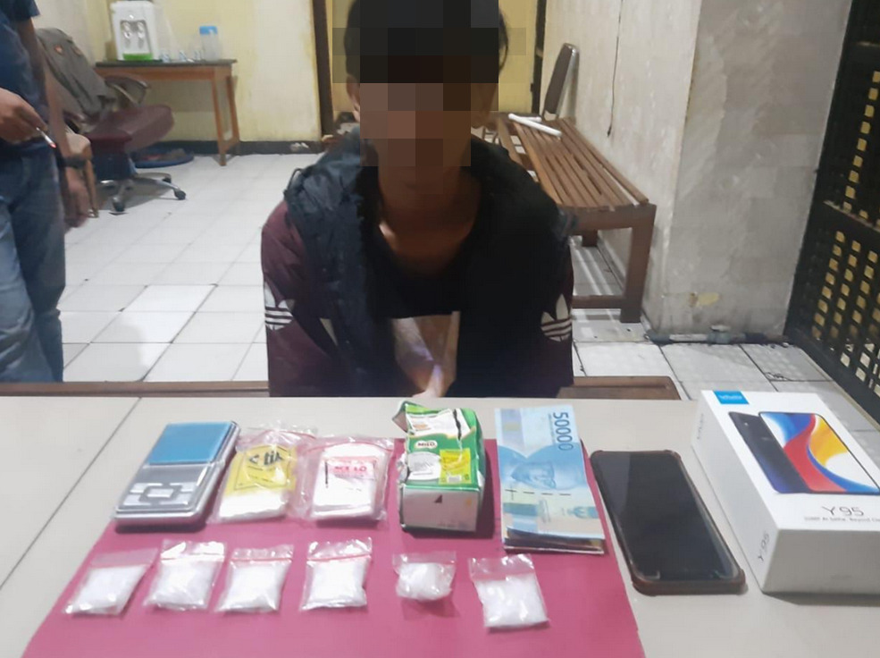 Sat Resnarkoba Polres Kutim Berhasil Amankan 27 Poket Sabu Siap Edar WhatsApp Image 2020 04 07 at 9.46.18 AM