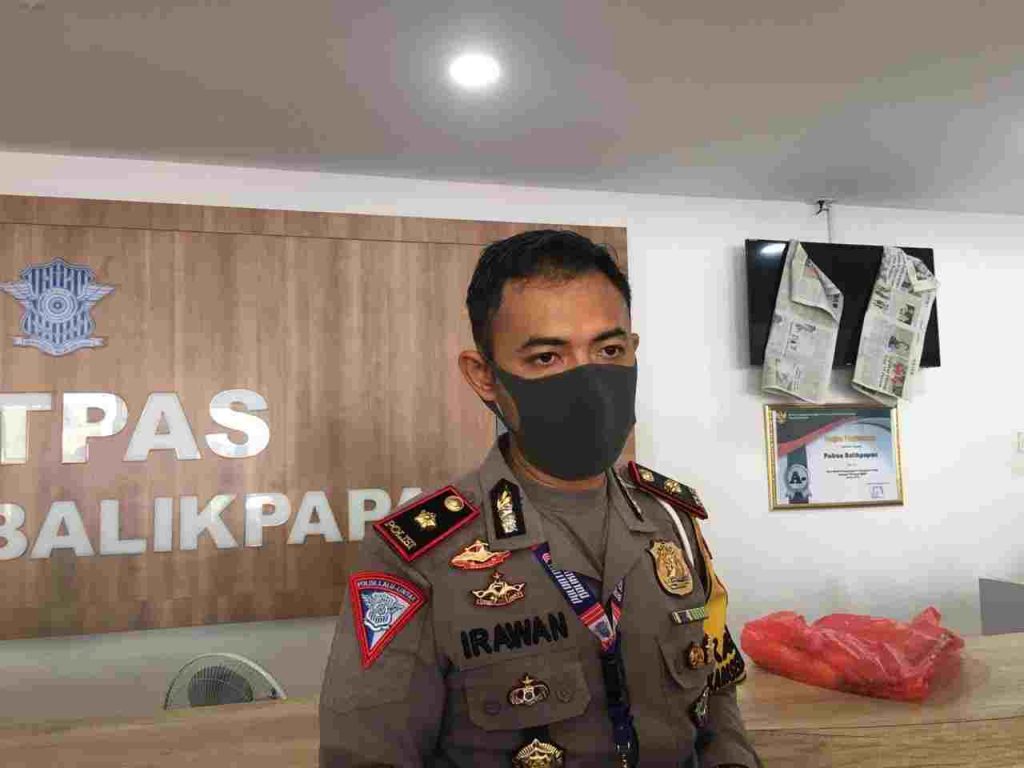 Pelayanan SIM Kembali Dibuka 2 Juni, Kasat Lantas Polresta Balikpapan : Pemohon Wajib Patuhi Protokoler Pencegahan Covid-19 3