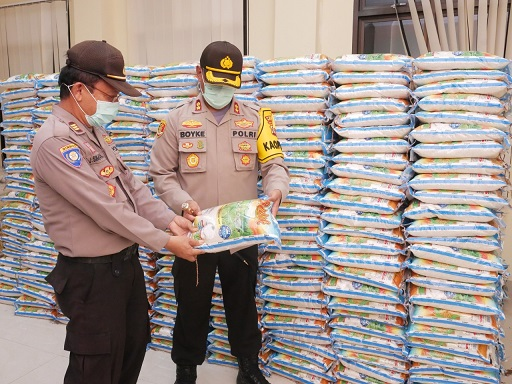 Bentuk Kepedulian Polri, Polres Bontang Siapkan Bantuan Sembako Untuk Warga Yang Belum Terima Bansos Screenshot 2020 05 01 Peduli Covid 19 Polres Bontang Bagikan Sembako Ke Warga Yang Tidak Dapat Bansos – SITUS RESMI POLRES...