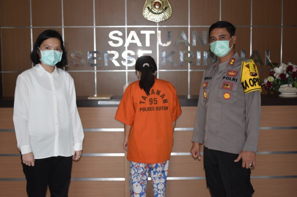 Polres Kutim Berhasil Bongkar Jaringan Prostitusi Online WhatsApp Image 2020 05 04 at 15.57.39