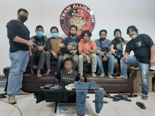 Tim Aligator Polres Kutai Kartanegara Berhasil Amankan Pelaku Penikaman WhatsApp Image 2020 05 21 at 07.59.41 1