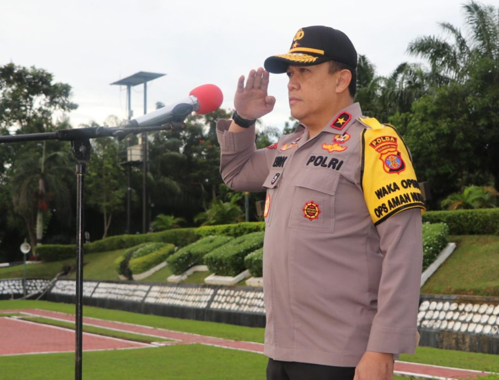 Pimpin Apel Pagi, Wakapolda Kaltim Sampikan Motivasi kepada Seluruh Personil 7 1