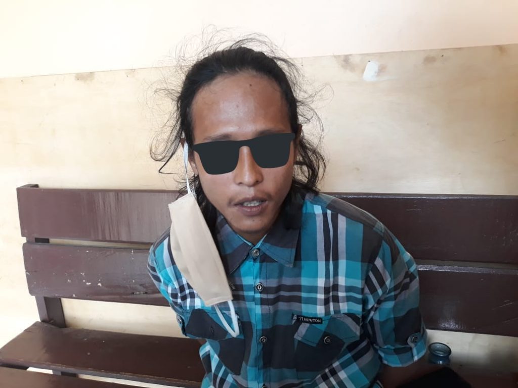 Bawa Sabu 10,35 Gram, Seorang Pemuda Berhasil Diamankan Polisi di Posko Pemeriksaaan Tim Gugus Covid-19 Kab. PPU WhatsApp Image 2020 06 07 at 22.13.41 2