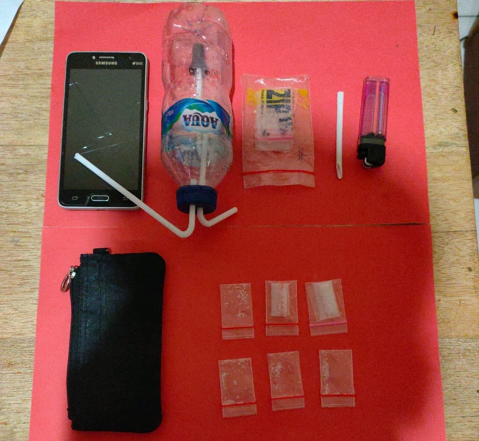 Simpan Enam Poket Sabu, Seorang Pria Berhasil Diamankan Satresnarkoba Polres PPU WhatsApp Image 2020 06 21 at 14.20.45