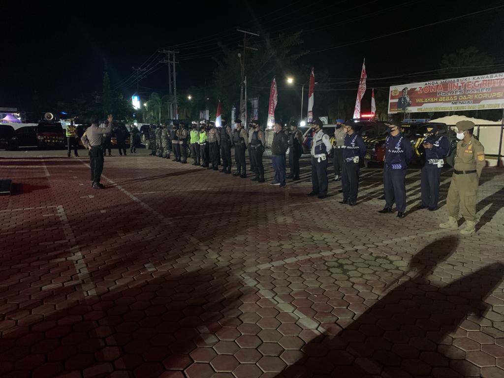 Polres Paser Laksanakan Patroli Gabungan di Era New Normal WhatsApp Image 2020 06 28 at 12.13.41