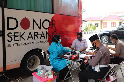 Jelang Hari Bhayangkara Ke-74, Polresta Samarinda Gelar Aksi Donor Darah h2