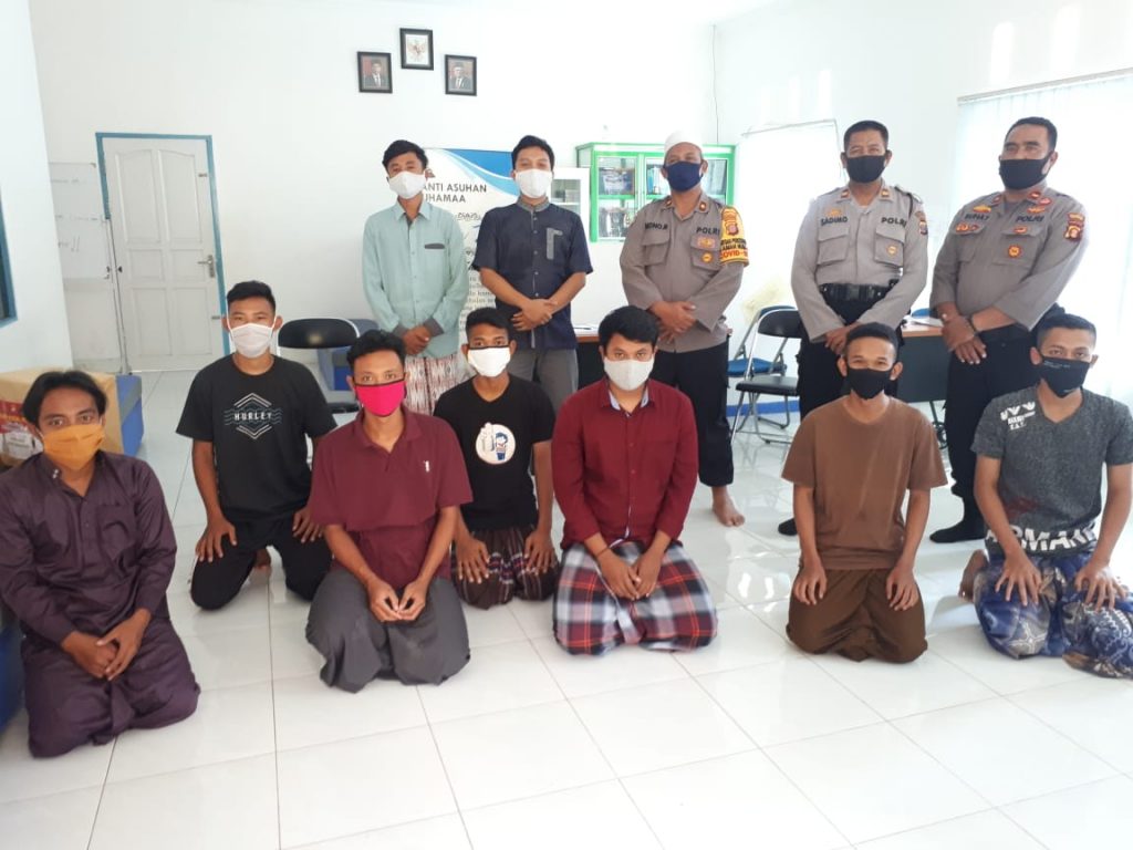 Peduli Terdampak Covid-19, Polresta Samarinda Beri Bantuan ke Panti Asuhan Ruhamma 10 12