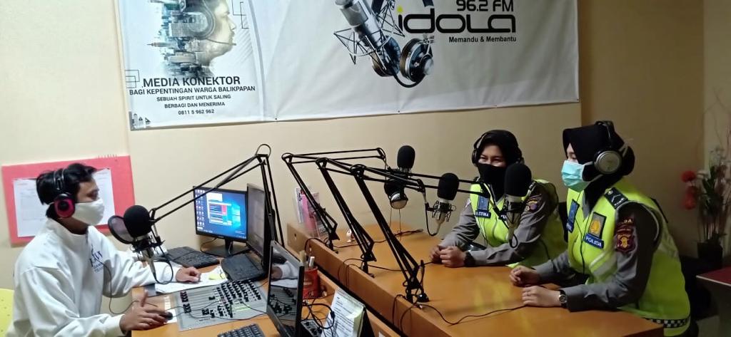 Lewat Acara Talk Show, Dit Lantas Polda Kaltim Sampaikan Giat Operasi Patuh Mahakam 2020 23 6