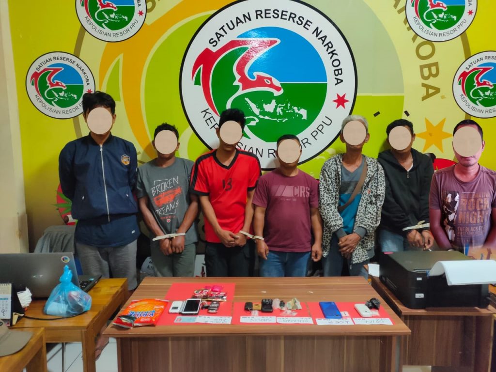 Sat Resnarkoba Polres Penajam Paser Utara Berhasil Bongkar Jaringan Pengedar Narkoba di Kecamatan Sepaku 6 8