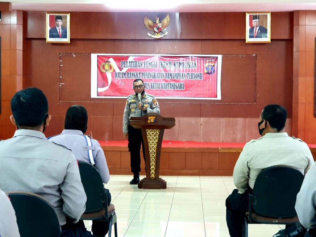 Tingkatkan Kemampuan Personil, Polres Kukar Gelar Pelatihan Fungsi Teknis Bagian Perencanaan WhatsApp Image 2020 07 15 at 10.13.06 AM