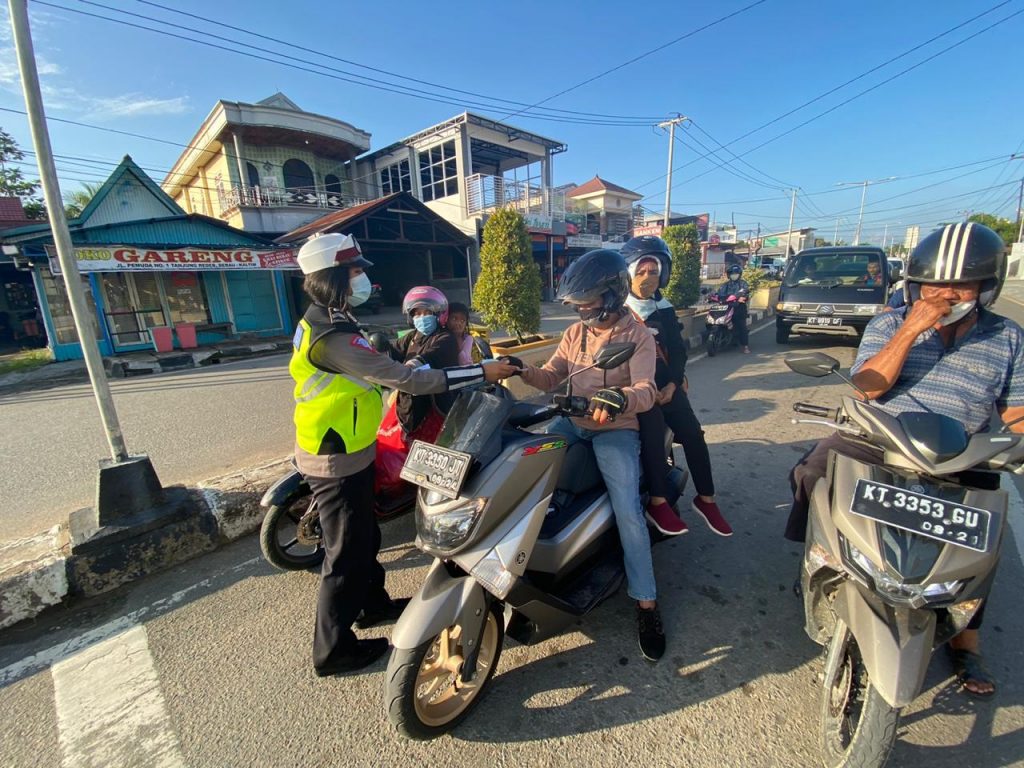 Sat Lantas Polres Berau Himbau Masyarakat Taati Protokol Kesehatan Saat Berkendara WhatsApp Image 2020 07 20 at 10.03.16