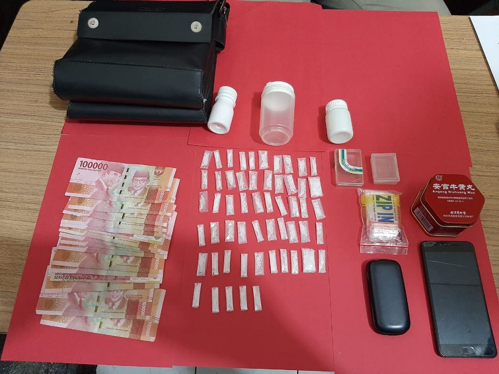 Seorang Pengedar dan 55 Paket Sabu Siap Edar Berhasil Diamankan Polres Paser WhatsApp Image 2020 07 29 at 11.25.16