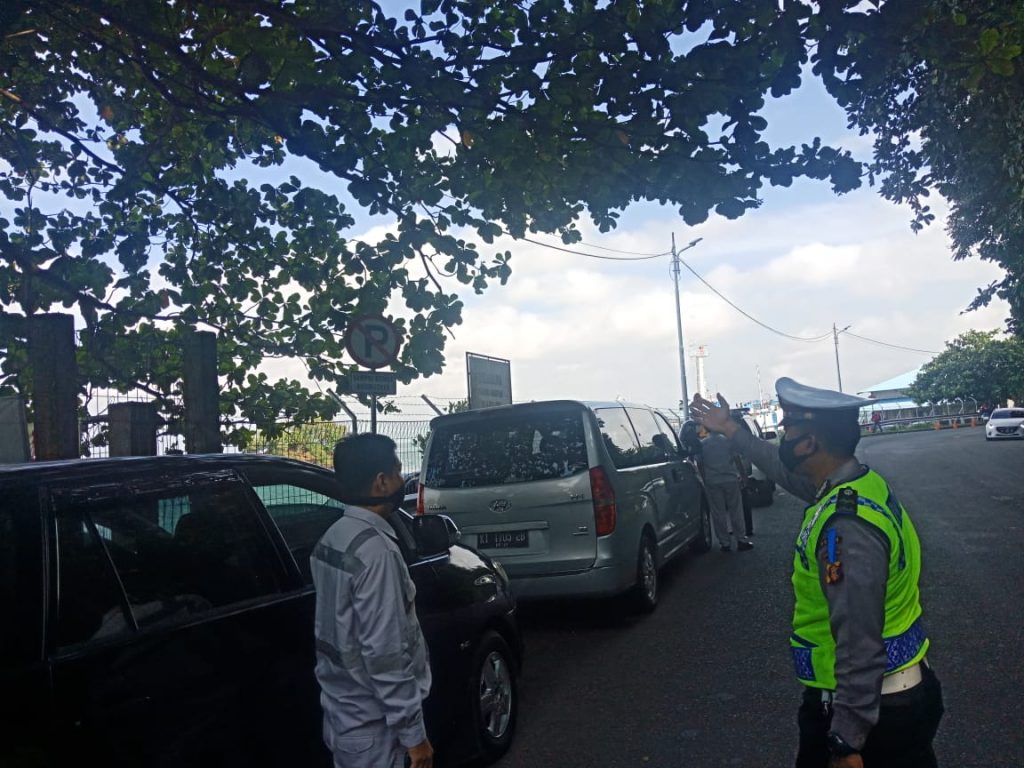 Operasi Patuh Mahakam 2020, Polisi Himbau Pengendara Taati Rambu-Rambu Lalu Lintas WhatsApp Image 2020 07 30 at 12.20.39