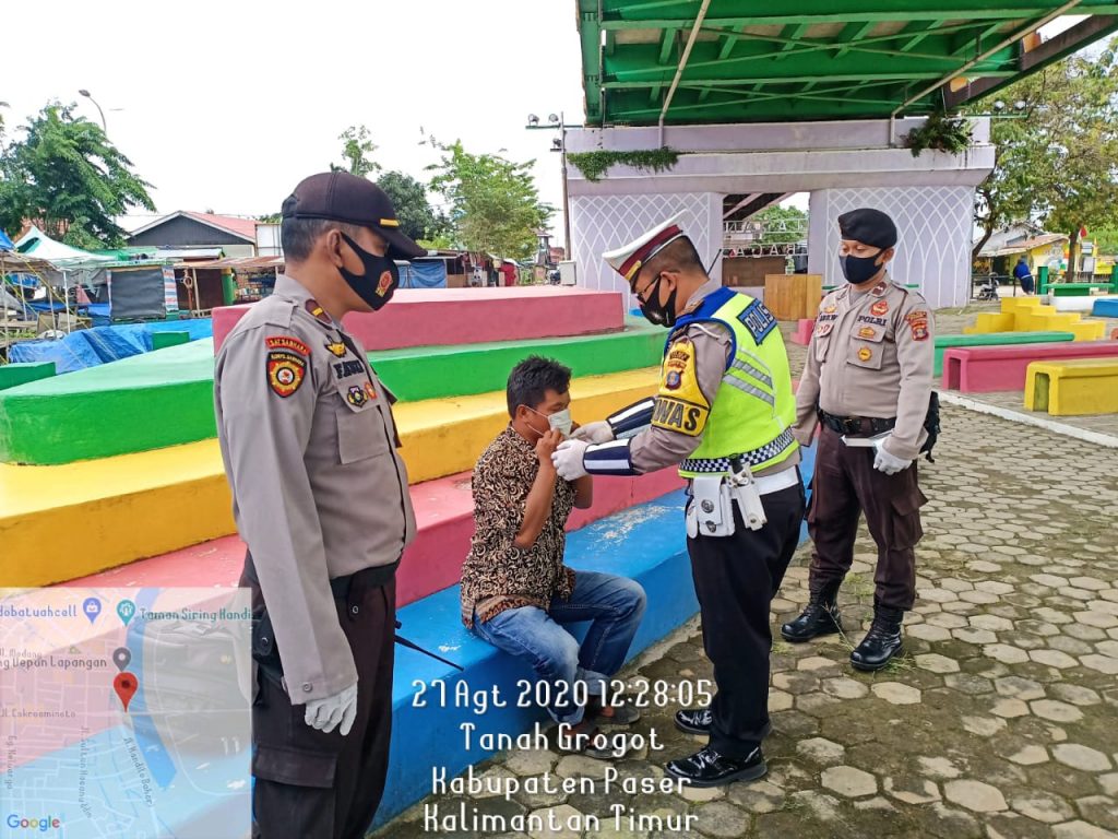 Cegah Penyebaran Covid 19, Polres Paser Laksanakan Pendisiplinan Protokol Kesehatan 10 10