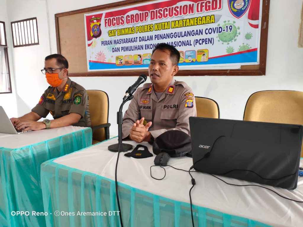 Peduli Covid-19, Polres Kukar Gelar Focus Group Discussion Dengan Warga WhatsApp Image 2020 08 24 at 10.59.26