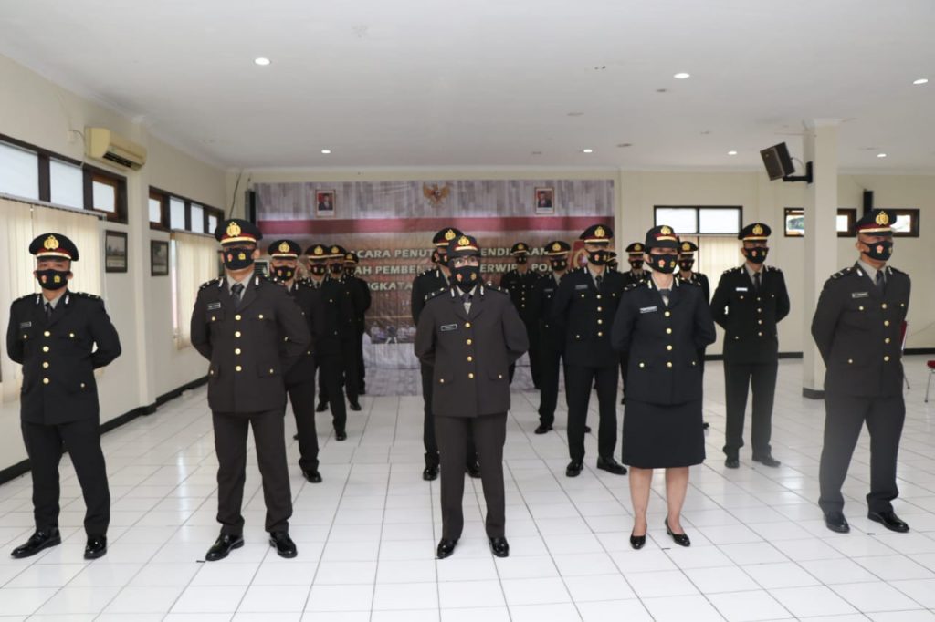 Polda Kaltim Gelar Tupdik SIP Angkatan 49 Secara Virtual, Ka SPN Saksikan Pelantikan 19 Perwira Pengiriman Kaltim 11 11