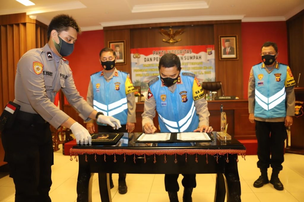 Kapolda Kaltim Pimpin Penandatanganan dan Pengambilan Sumpah Panitia dan Peserta Seleksi Pendidikan Sespimti Polri 19