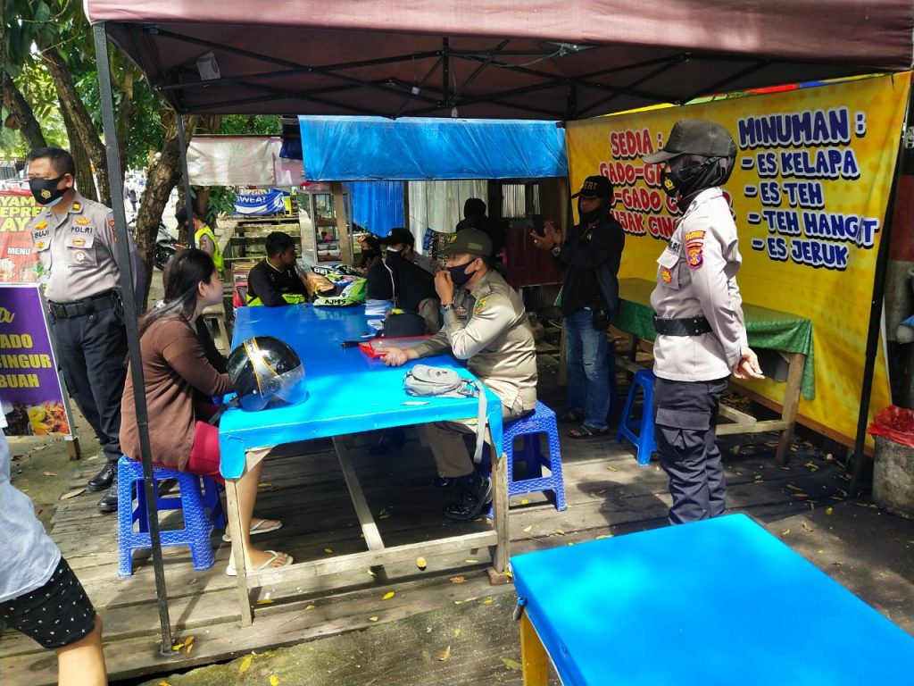 Saling Bersinergi, Tiga Pilar Kamtibmas Samarinda Ulu Gelar Operasi Yustisi WhatsApp Image 2020 09 20 at 11.17.10 AM
