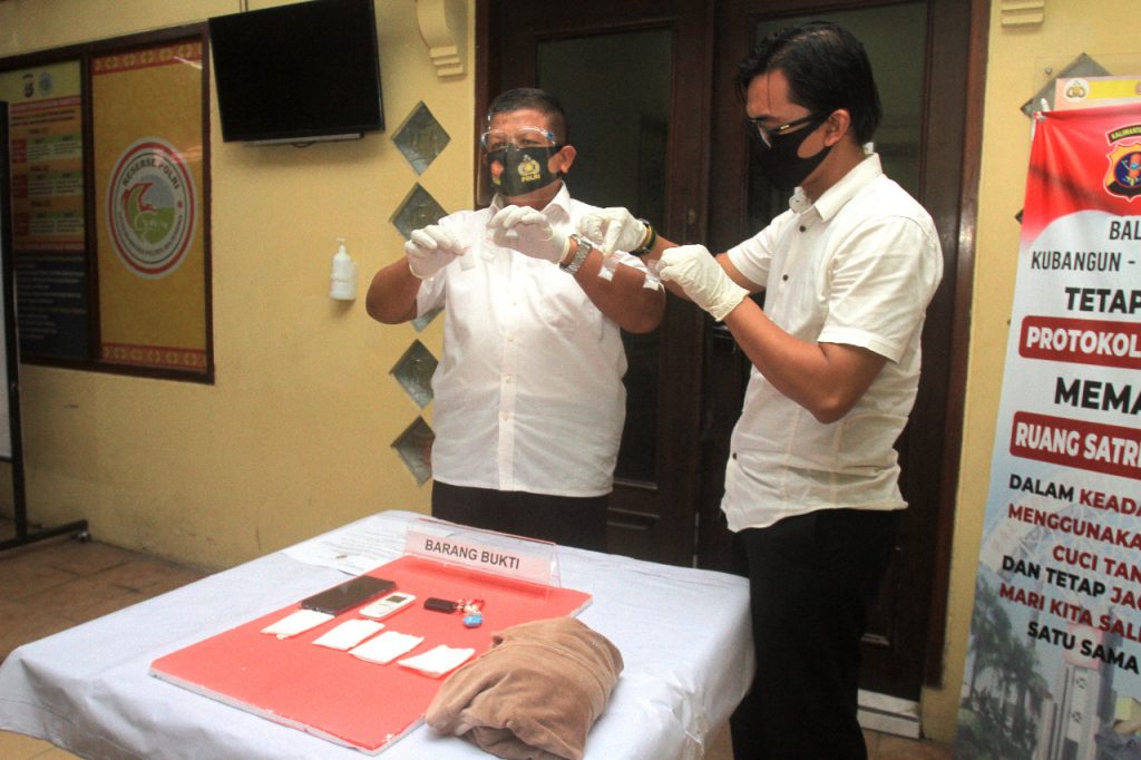 Miliki Sabu 4,2 Gram, Seorang IRT Berhasil Diringkus Polresta Balikpapan WhatsApp Image 2020 09 25 at 12.11.03 PM