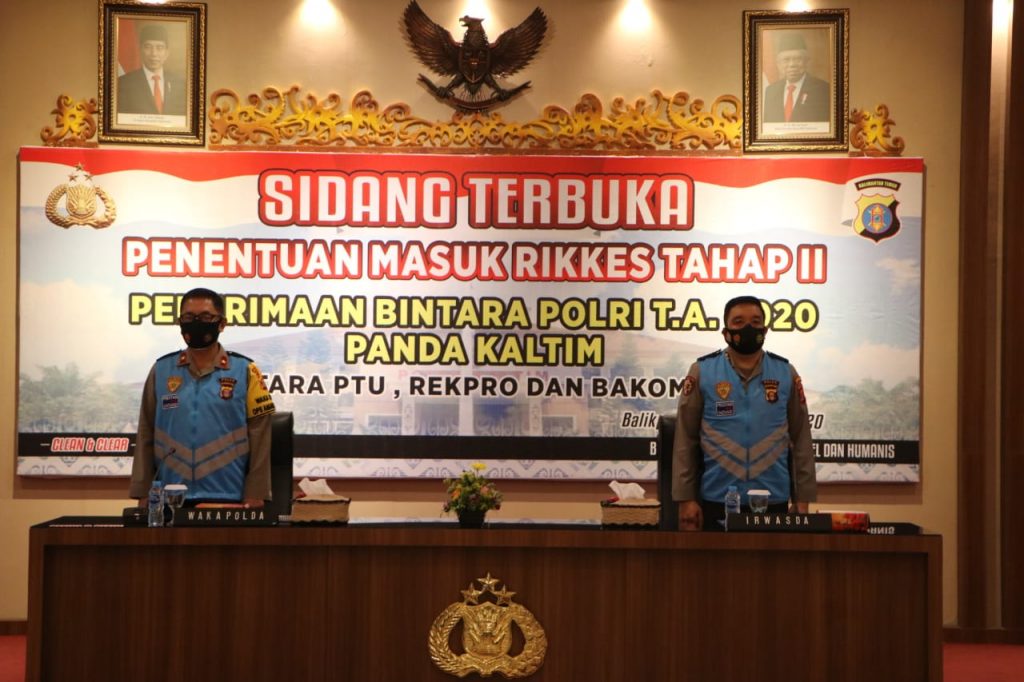 Pimpin Sidang Terbuka Menuju Rikkes Tahap II, Wakapolda Kaltim Pastikan Seleksi Penerimaan Polri Bersih dan Transparan 16