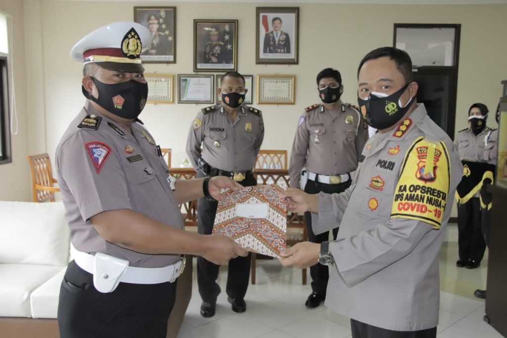 Kapolresta Samarinda Pimpin Langsung Korps Raport Kenaikan Pangkat Personelnya 2 1