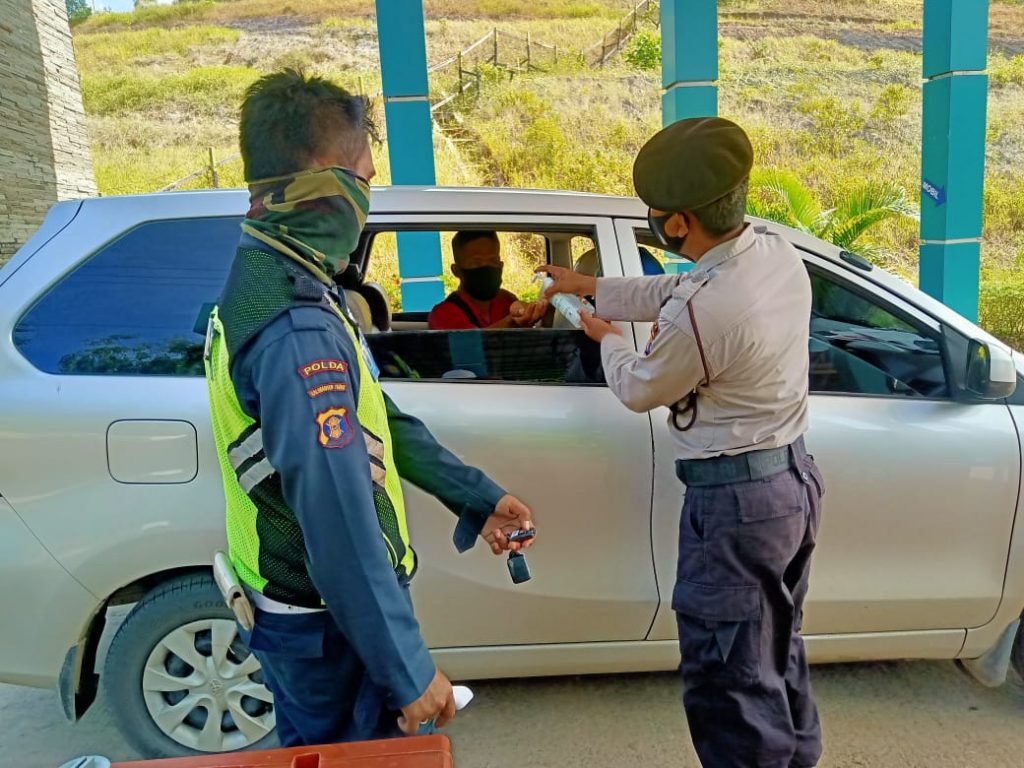 Ditpamobvit Polda Kaltim Laksanakan Pengamanan Objek Vital dan Sosialisasikan Prokes WhatsApp Image 2020 10 23 at 1.18.58 PM